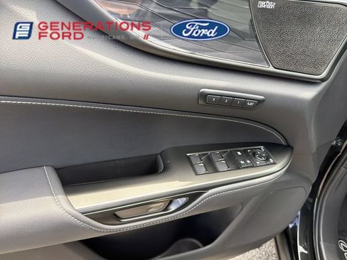 Used 2025 Lexus NX 350 AWD w/ Accessory Package (2T) image 15