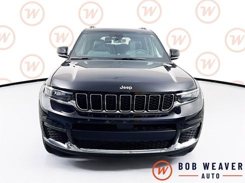 New 2025 Jeep Grand Cherokee L Limited w/ Trailer Tow Package image 2