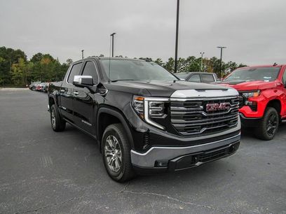 New 2026 GMC Sierra 1500 SLT w/ SLT Convenience Package
