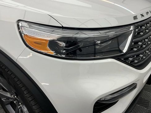 Used 2023 Ford Explorer XLT w/ Equipment Group 202A image 29