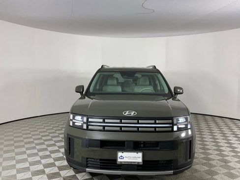 Used 2024 Hyundai Santa Fe SEL image 2