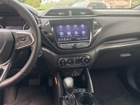 Used 2023 Chevrolet TrailBlazer ACTIV w/ Sun and Liftgate Package AWD/4WD image 25