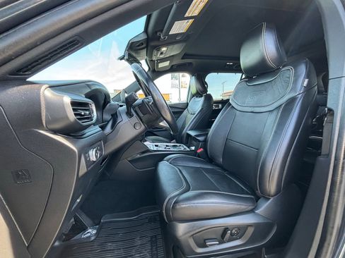 Used 2022 Ford Explorer ST w/ ST Street Pack image 13