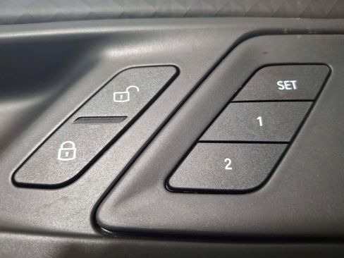 Used 2024 BMW X2 xDrive28i image 19