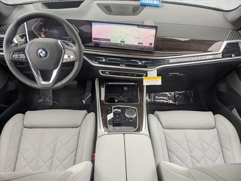 New 2026 BMW X5 xDrive40i w/ Climate Comfort Package image 15