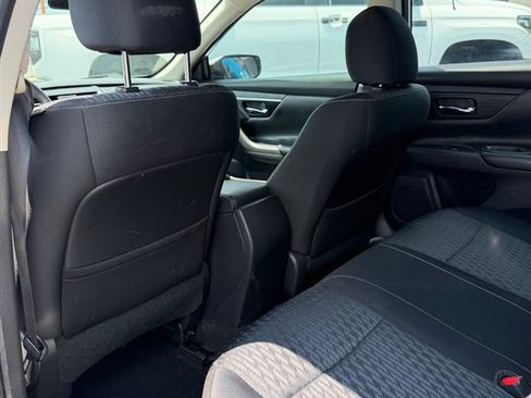Used 2016 Nissan Altima 2.5 S w/ Power Driver Seat Package FWD image 31