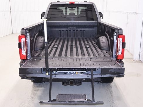 Certified 2024 Ford F350 Platinum image 45
