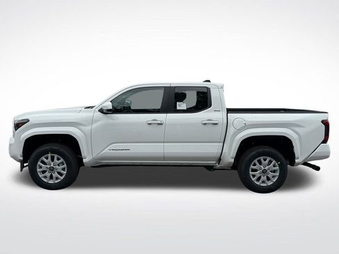 New 2025 Toyota Tacoma SR5 image 2