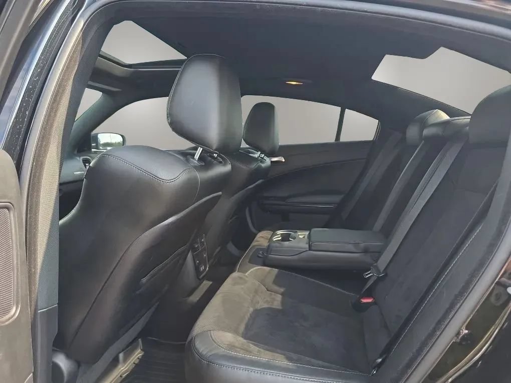 Used 2021 Dodge Charger R/T w/ Plus Group RWD image 42