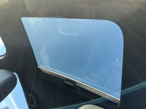 Used 2016 Volkswagen GTI Autobahn w/ Lighting Package (SEL) image 24