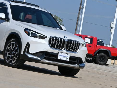 Used 2026 BMW X1 xDrive28i AWD/4WD image 38