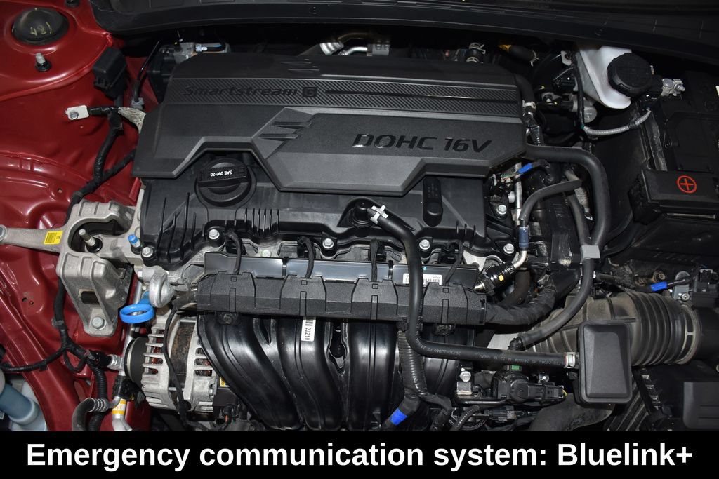 Used 2025 Hyundai Elantra Limited FWD image 9