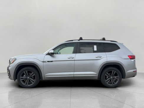 Used 2021 Volkswagen Atlas SE w/ Panoramic Sunroof Package AWD/4WD image 5