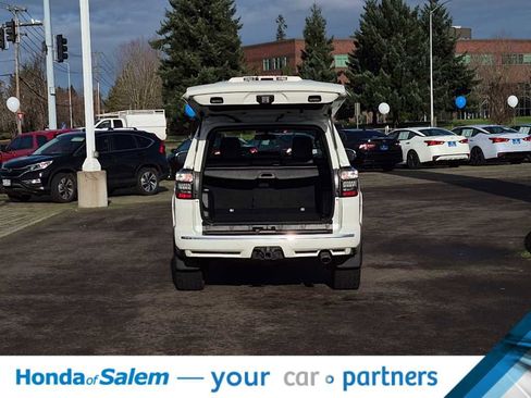 Used 2016 Toyota 4Runner Limited image 19