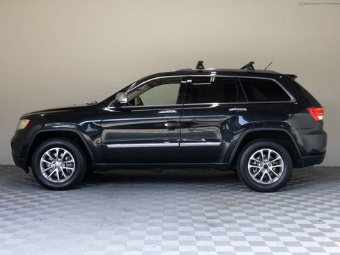 Used 2012 Jeep Grand Cherokee Overland image 7