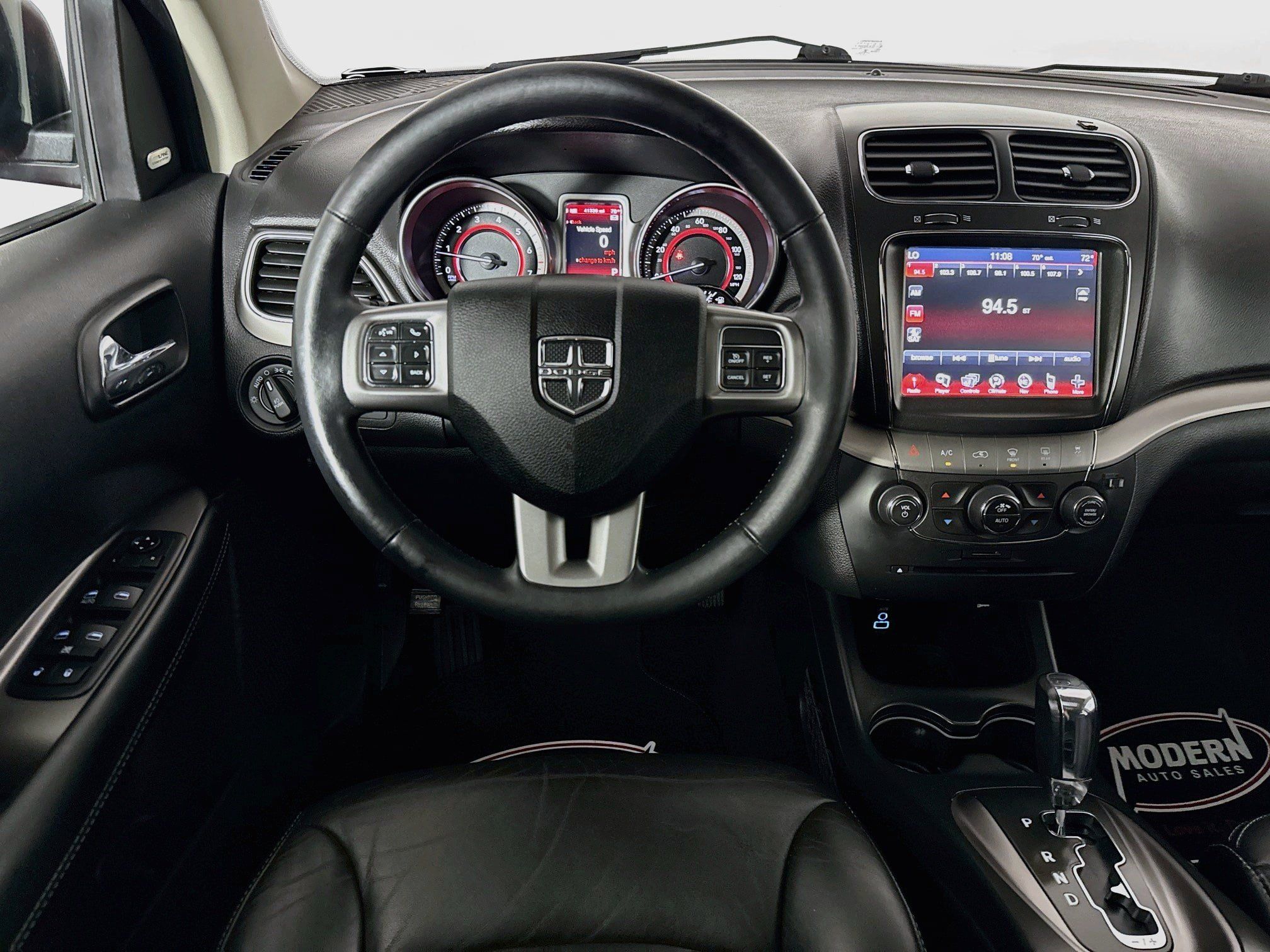 Used 2018 Dodge Journey Crossroad w/ Nav & Sun Group AWD/4WD image 24