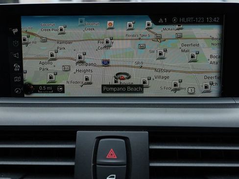 Used 2017 BMW 230i Convertible image 22