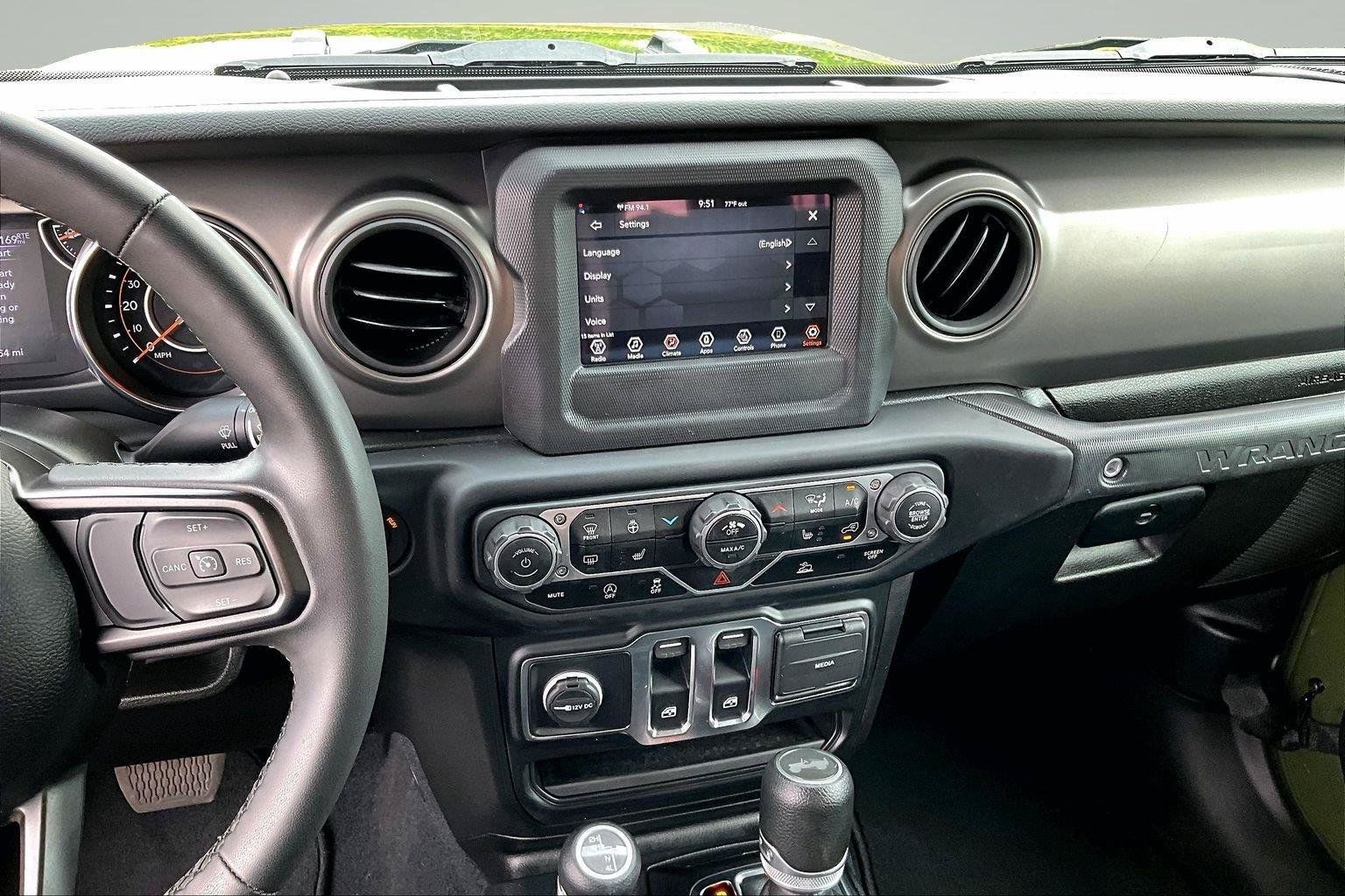 Used 2023 Jeep Wrangler Sport AWD/4WD image 7