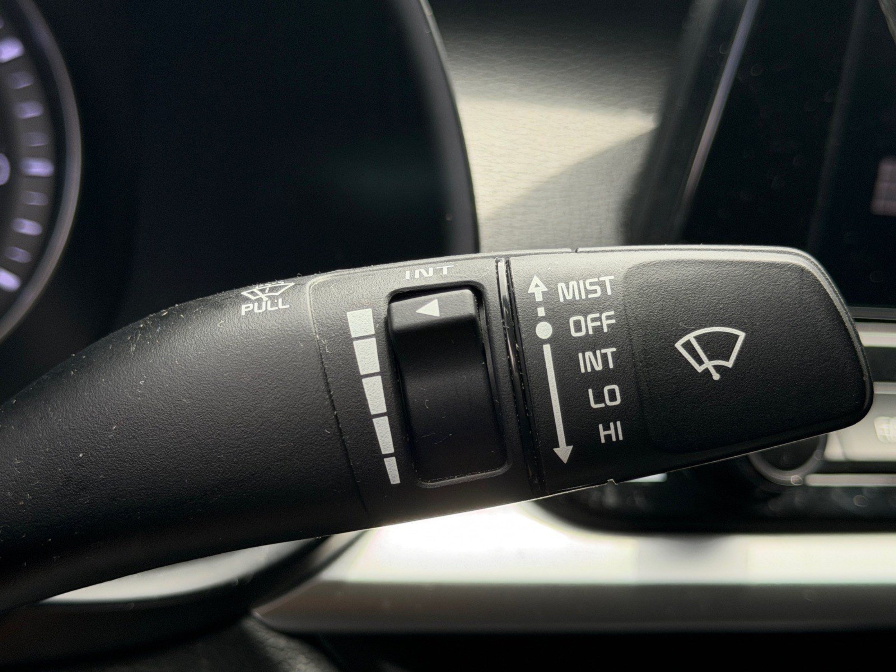 Certified 2024 Kia Forte LXS w/ LXS Technology Package FWD image 40