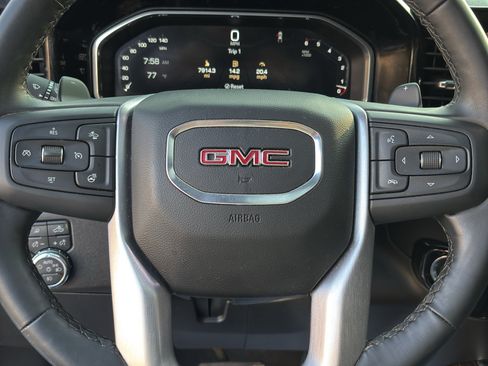 Used 2026 GMC Sierra 1500 Elevation w/ Elevation Premium Package AWD/4WD image 18