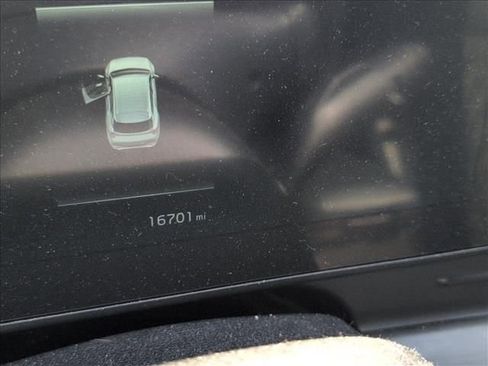 Used 2023 Kia Sportage X-Line AWD/4WD image 4