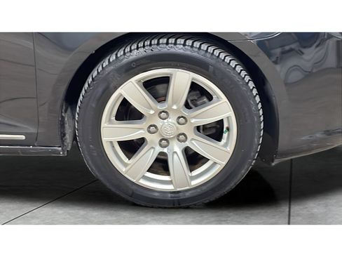 Used 2011 Buick LaCrosse CXL w/ Driver Confidence Package AWD/4WD image 20