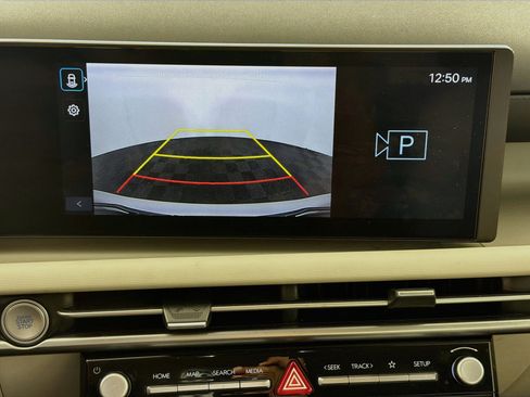 Used 2025 Hyundai Tucson SEL FWD image 23