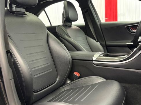 Used 2023 Mercedes-Benz C 300 4MATIC Sedan image 16