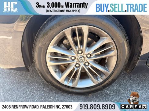 Used 2016 Toyota Camry SE FWD image 9
