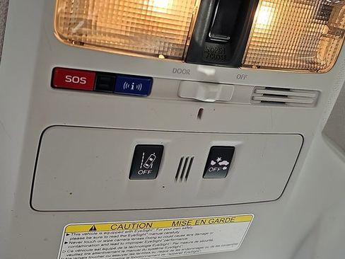 Used 2017 Subaru Forester 2.5i Limited image 27