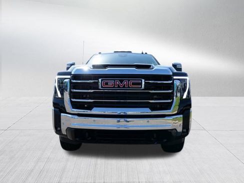 New 2025 GMC Sierra 2500 SLT w/ SLT Convenience Package image 10