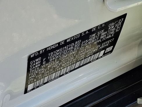 Certified 2024 Honda HR-V EX-L image 26