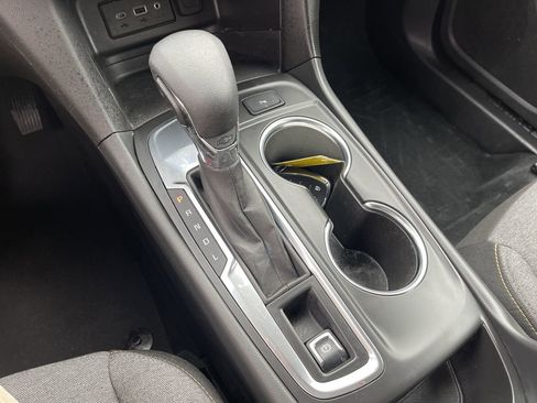 Used 2024 Chevrolet Equinox LT w/ LPO, Floor Liner Package image 15