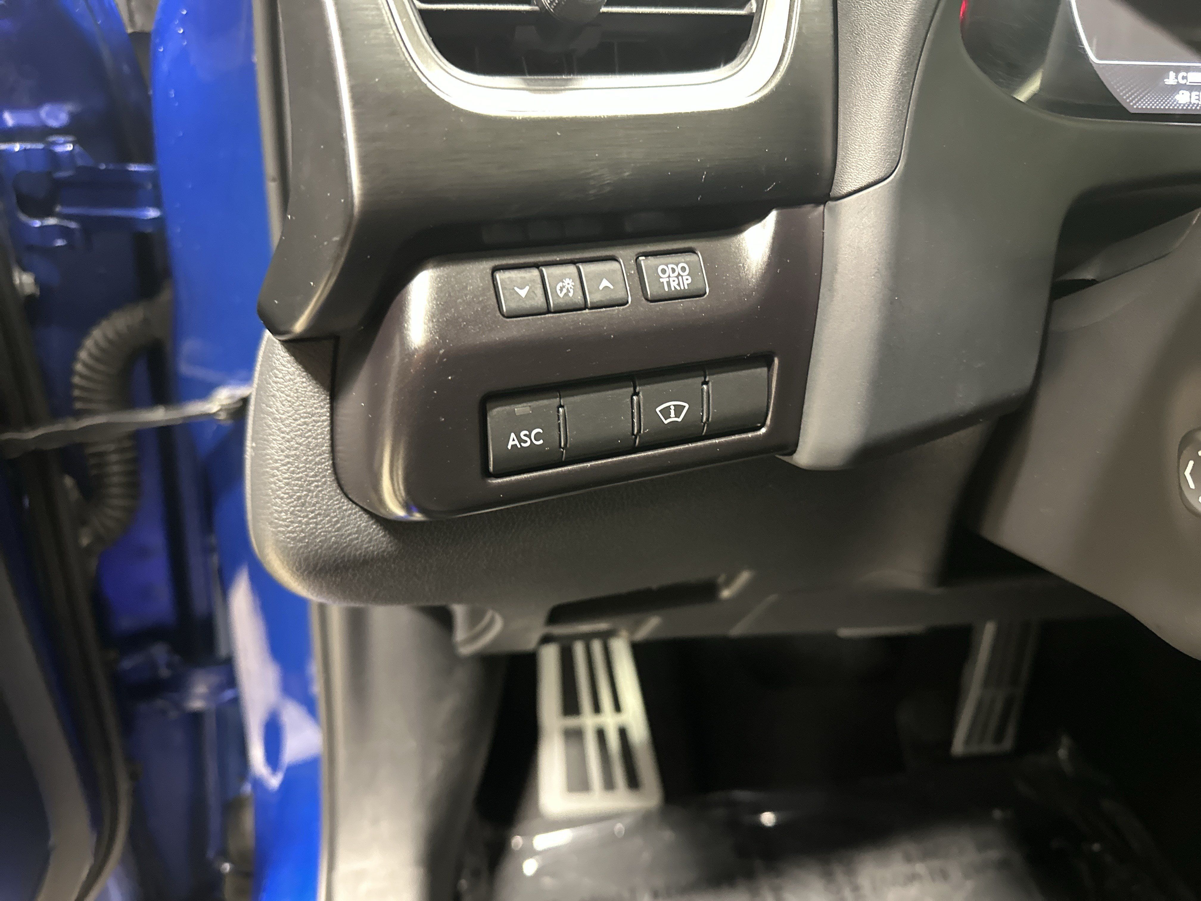 Certified 2024 Lexus UX 250h F Sport FWD image 37