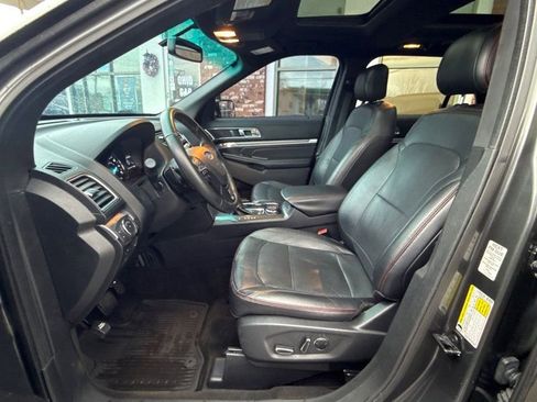 Used 2016 Ford Explorer Sport image 11