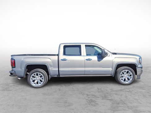 Used 2017 GMC Sierra 1500 SLT w/ SLT Premium Package image 5
