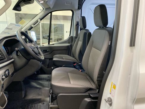 New 2026 Ford Transit 250 148 Medium Roof Extended AWD image 14