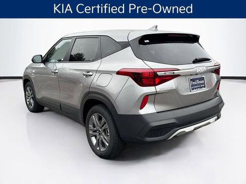 Certified 2023 Kia Seltos LX image 5
