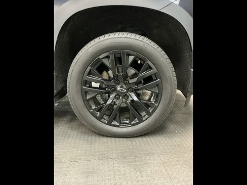 Used 2022 Chevrolet Silverado 1500 High Country AWD/4WD image 46