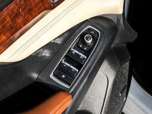 Used 2022 Subaru Ascent Touring AWD/4WD image 44
