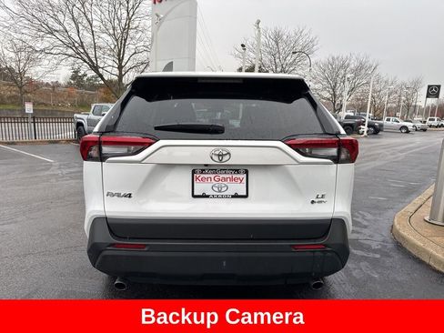 Used 2025 Toyota RAV4 LE image 6
