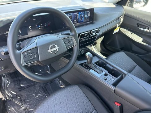 New 2027 Nissan Sentra SV w/ Floor Mat Package FWD image 30