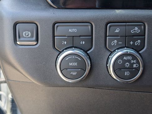 Used 2026 GMC Sierra 1500 Elevation w/ Elevation Premium Package AWD/4WD image 23