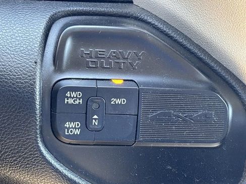 Used 2024 RAM 2500 Laramie w/ Safety Group AWD/4WD image 31