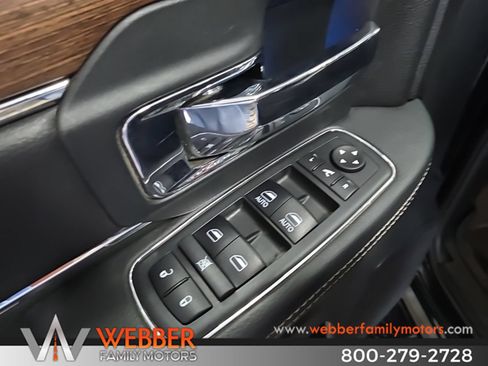 Used 2018 RAM 2500 Laramie AWD/4WD image 19