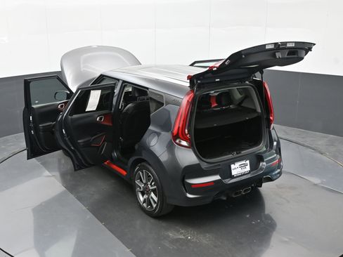 Used 2020 Kia Soul GT-Line Turbo FWD image 44