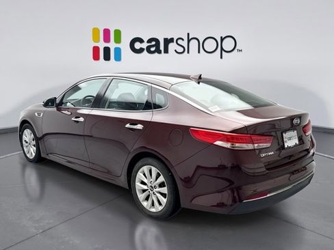 Used 2017 Kia Optima EX image 3