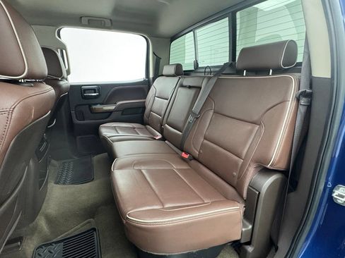 Used 2015 Chevrolet Silverado 1500 High Country w/ High Country Premium Package AWD/4WD image 39