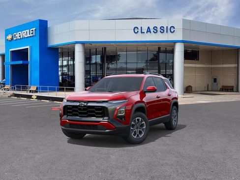 New 2026 Chevrolet Equinox ACTIV w/ Convenience Package III FWD image 8