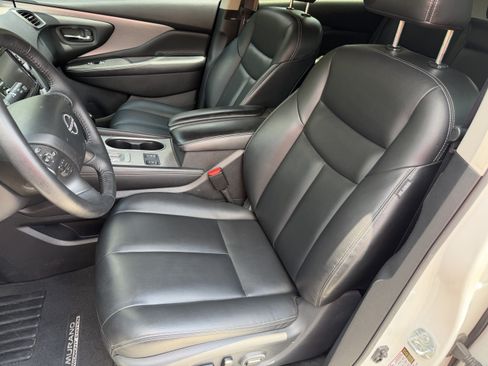 Used 2023 Nissan Murano SV w/ SV Midnight Edition Package AWD/4WD image 13